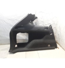Обшивка багажника (левая)
