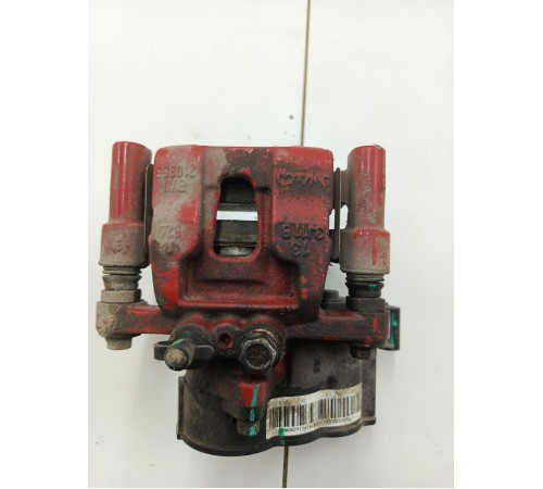 Суппорт задний правый