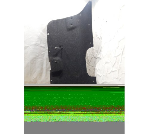 Обшивка крышки багажника