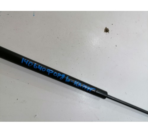 Амортизатор капота