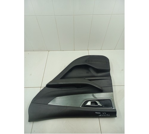 Обшивка двери задняя правая