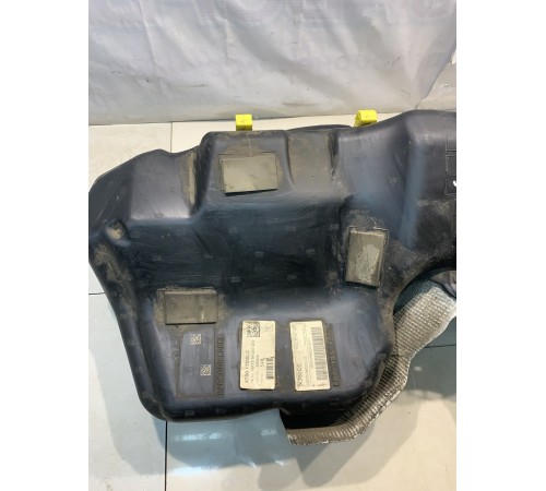 Бак топливный