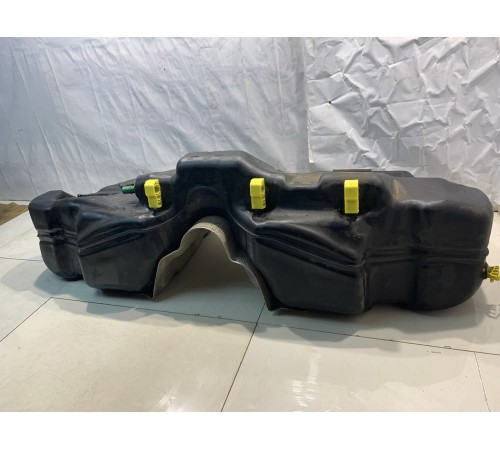 Бак топливный