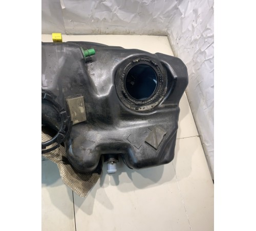 Бак топливный