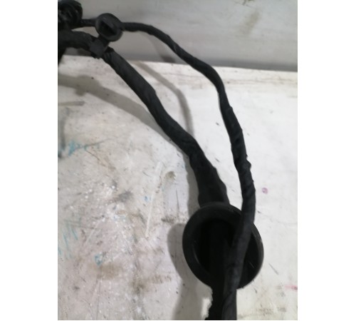 Электропроводка двери передняя левая