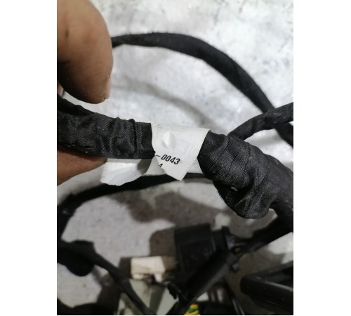 Электропроводка двери передняя левая