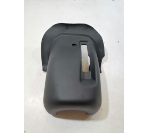 Кожух рулевой колонки нижний