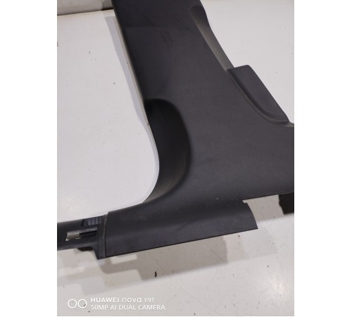 Обшивка центральной стойки(левая нижняя)