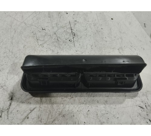 Решетка вентиляционная левая