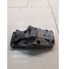 Кронштейн генератора