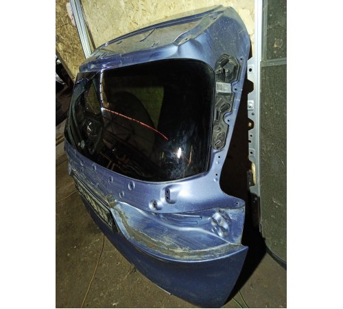 Дверь Багажника со стеклом