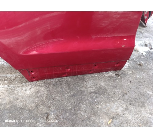 Дверь задняя правая