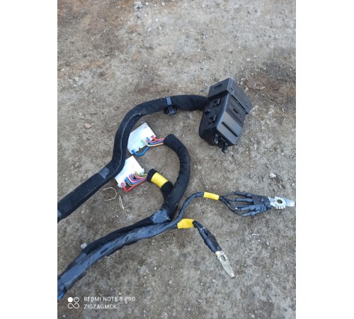 Электропроводка подкапотная с монтажным блоком