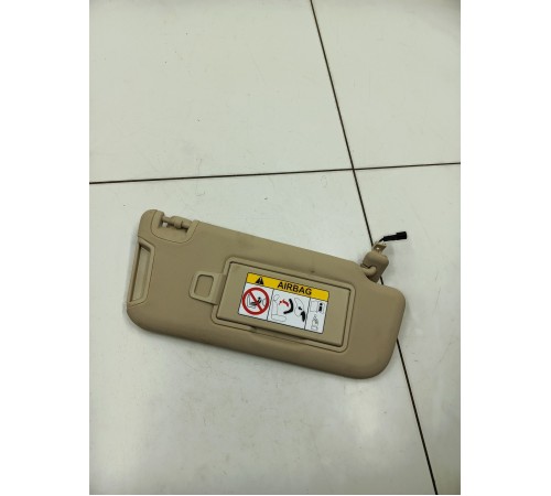 Козырек солнцезащитный правый