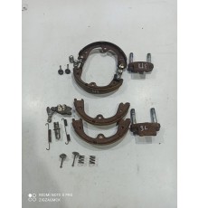 Комплект тормозных колодок задних