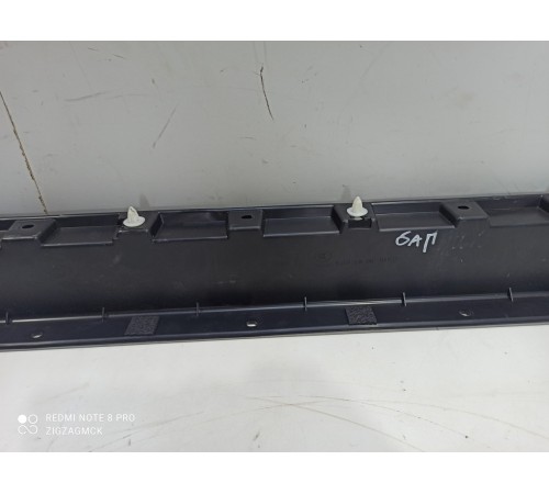 Накладка (пластик) багажника