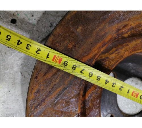 Тормозной диск передний