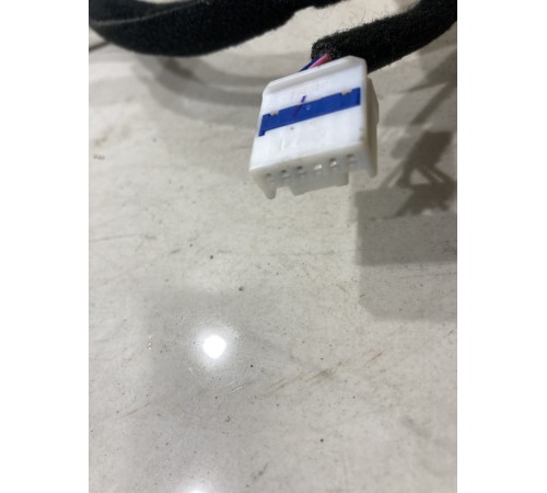 Электропроводка обшиквки двери (передняя правая)