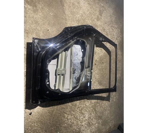 Дверь задняя левая