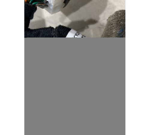 Электропроводка обшиквки двери (передняя правая)