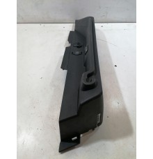 Накладка обшивки багажника левая