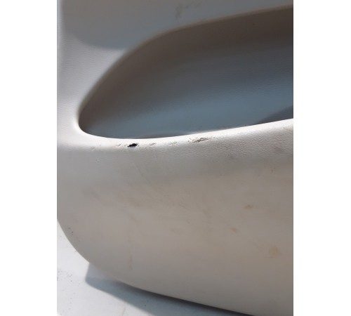 Обшивка двери (задняя, правая)