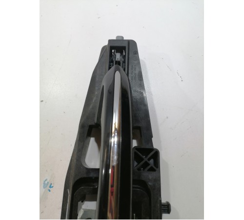 Ручка двери наружняя правая задняя