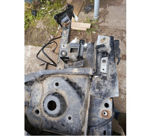 Лонжерон (четверть) передний правый