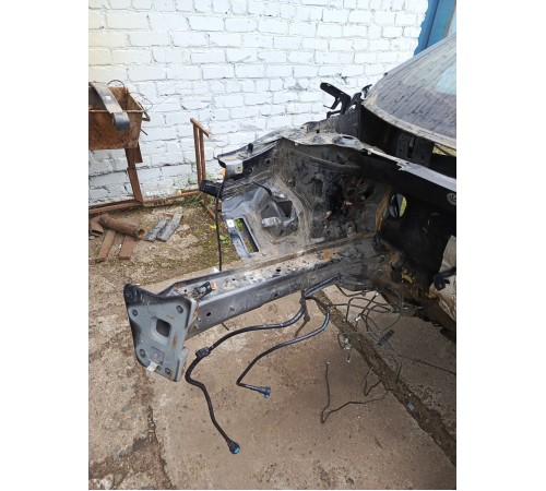 Лонжерон (четверть) передний правый