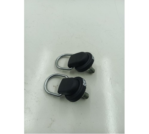 крючки поддержки в багажнике