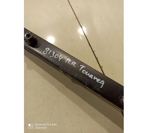 Стекло двери переднее правое глухое