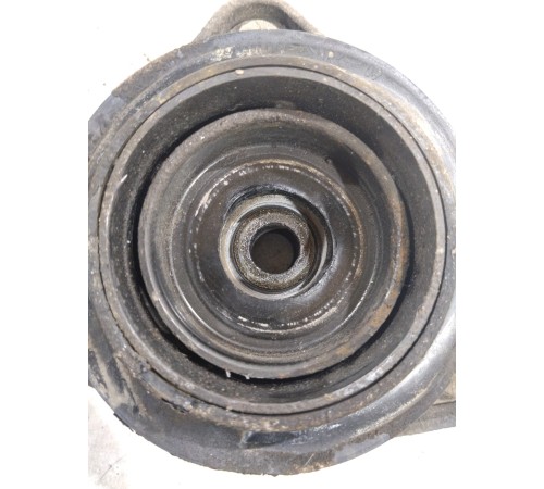 Опорник передней стойки левый