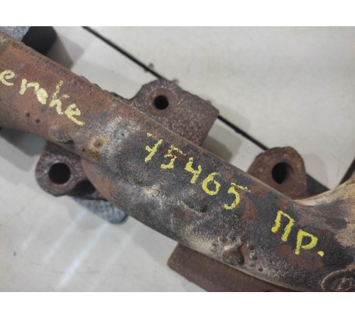 Выпускной коллектор (правый)