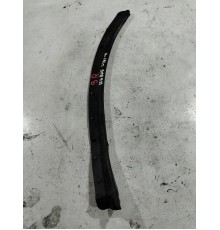 Уплотнитель арки крыла задний правый