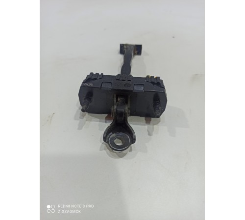 Ограничитель двери передний правый