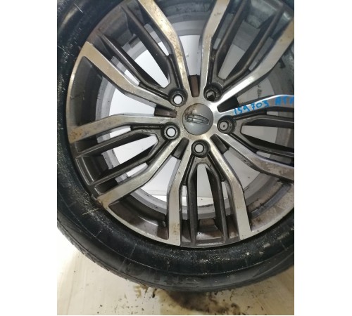 Колесо в сборе 225/60 R18