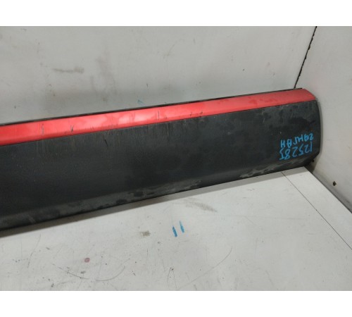 Накладка двери передняя левая