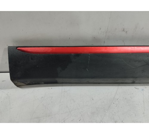 Накладка двери передняя левая