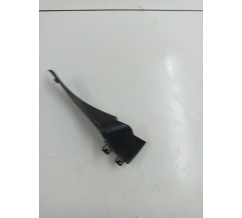 Накладка петли капота левая