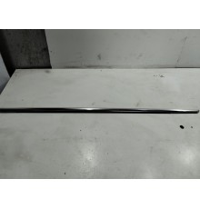 Уплотнитель стекла (передний левый наружный)