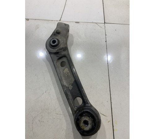 Рычаг подвески(передний правый)нижний задний