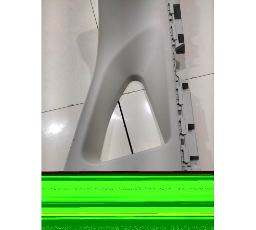 Обшивка стойки (задняя, правая)