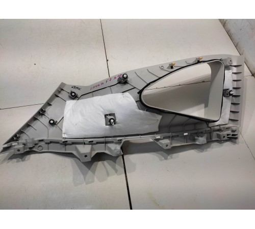 Обшивка стойки (задняя, правая)