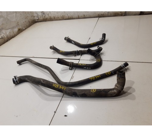 Патрубок системы охлаждения