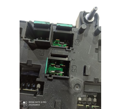 Блок предохранителей