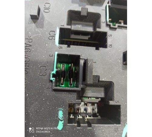 Блок предохранителей