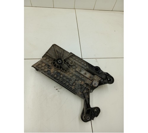 Площадка под аккумулятор АКБ