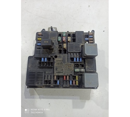 Блок предохранителей