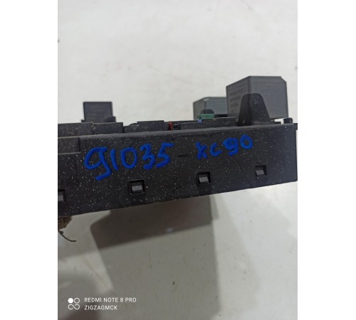 Блок предохранителей