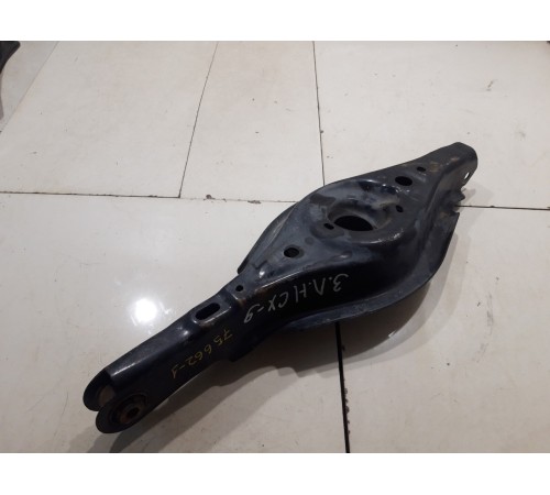 Рычаг подвески (задний, левый, нижний)